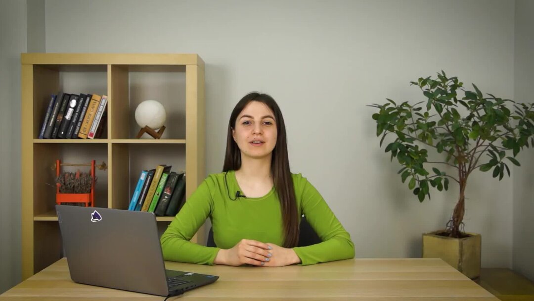 Чтение книг. Человек рисует арт. Девушка с книжкой. Обучение творческому саморазвитию. Стремление к знаниям.