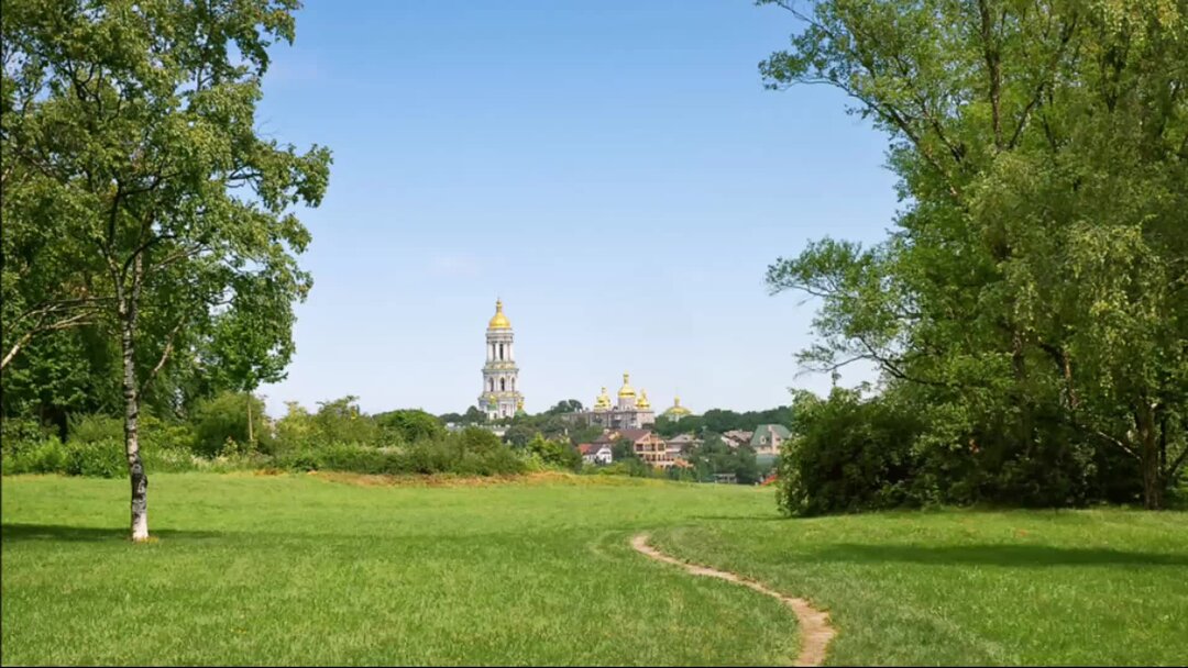 К дому путь дороженька далека. Тропинка к храму. Дорожка к храму. Путь к храму.