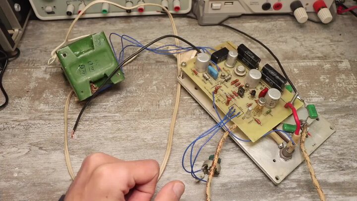 Тиристорное зарядное устройство со стабилизацией тока | Aka Kasyan | Дзен