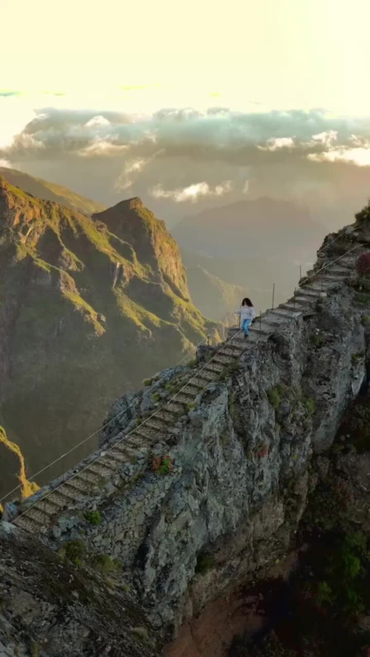 Гриндевальд first Cliff walk