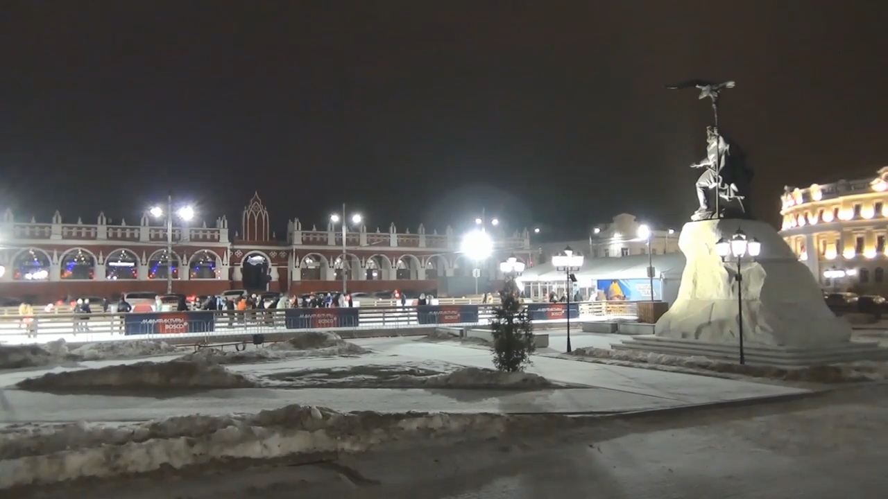 каток на старом торге в калуге. каток литвиново 2022. каток в калуге у администрации. каток в царицыно 2022. каток калуга.