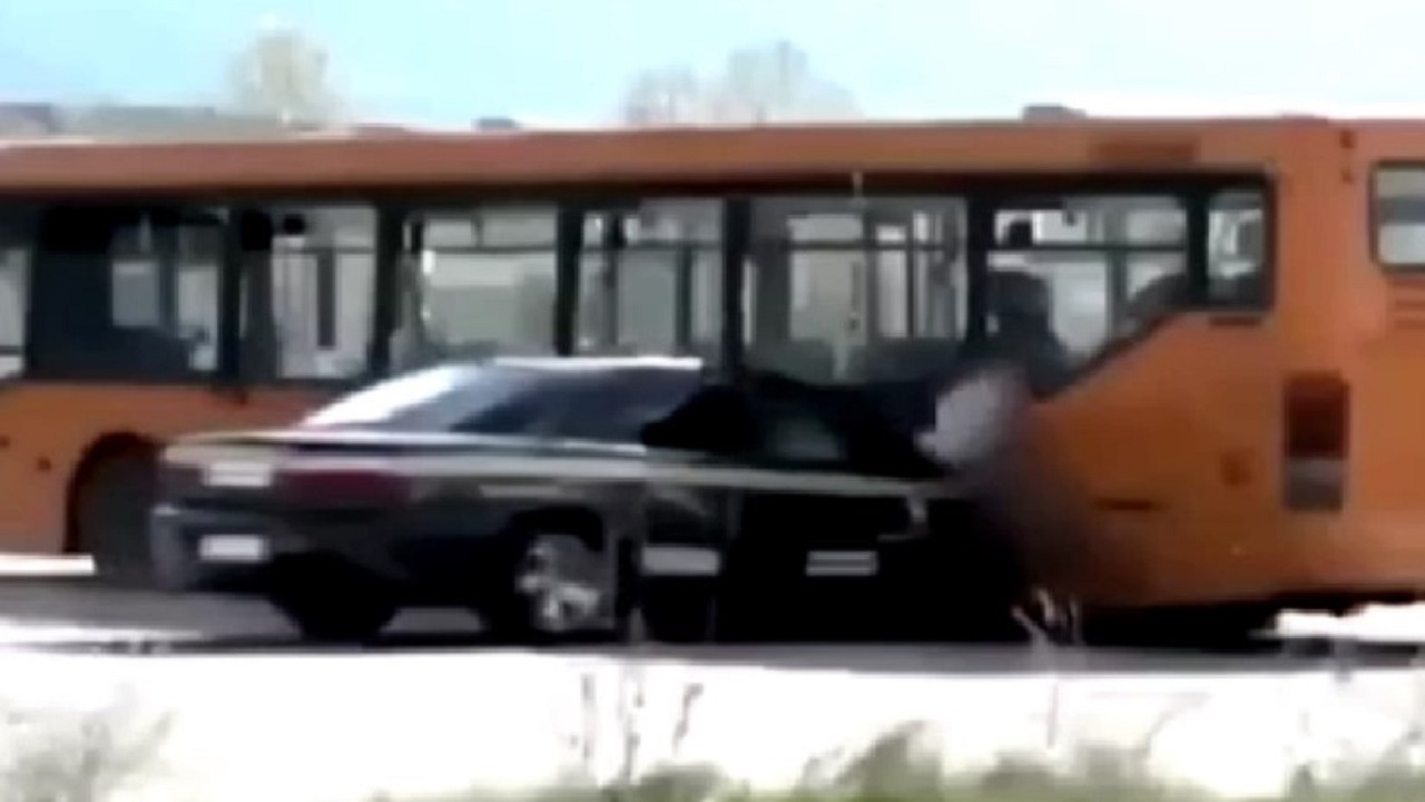 средняя скорость пешехода в км /ч. 60 км в час. скорость 37 км в час. спидометр 20 км ч. скорость 37 км в час.