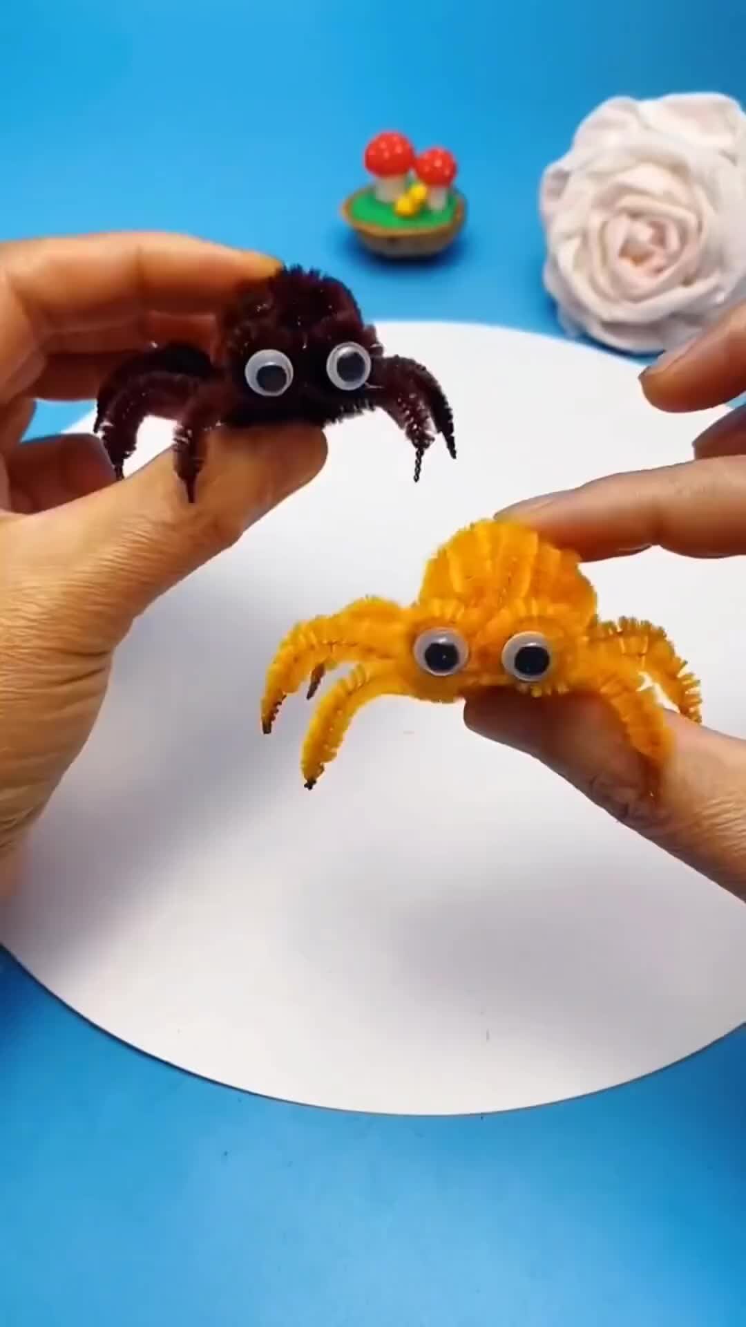 Из синельной проволоки