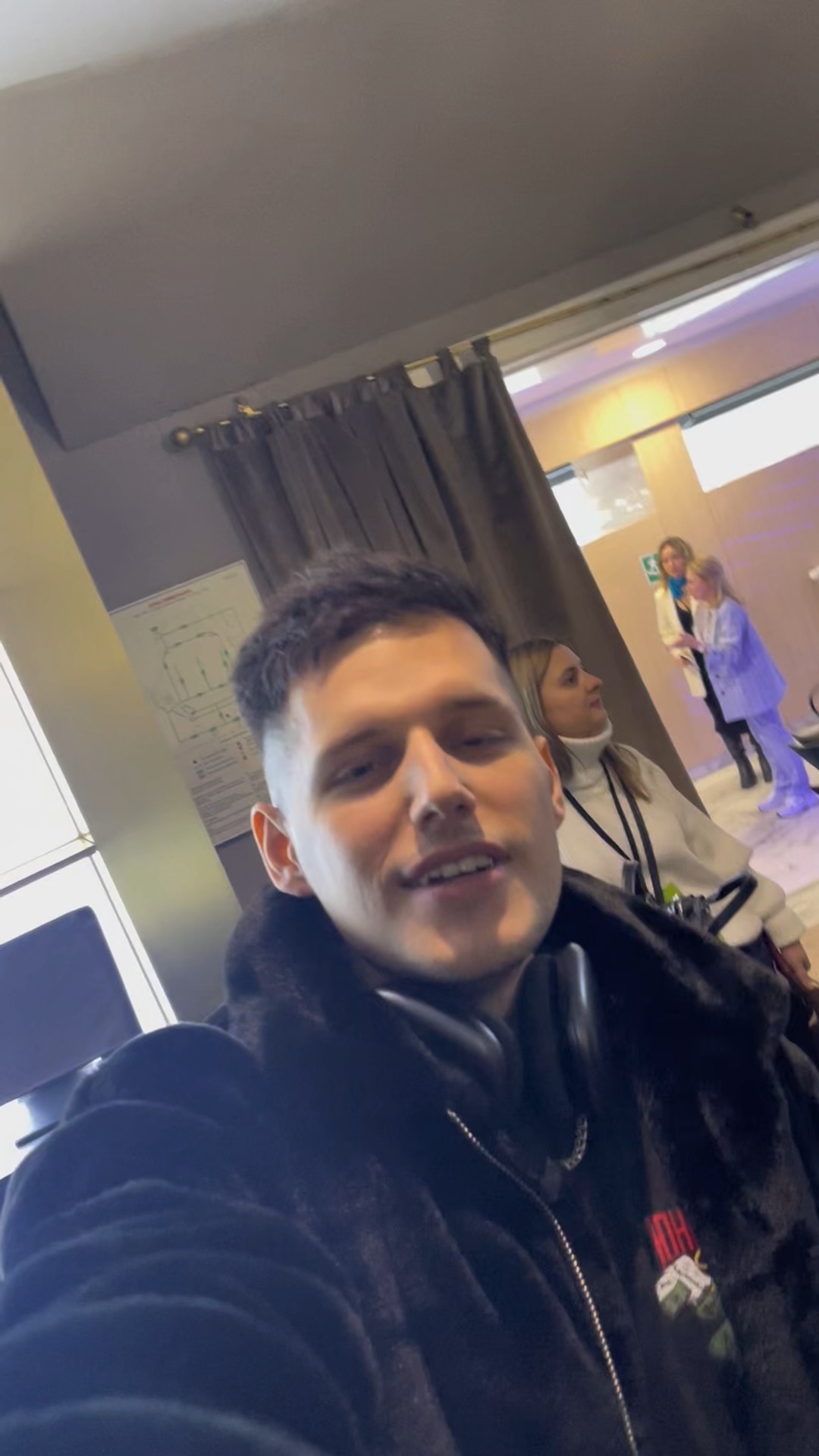 Успех не случаен. Успех в жизни. Саймон вайн книги. Успех не случаен. Успех не случайность законы карьерного роста саймон вайн.