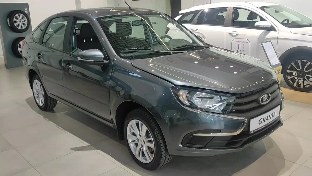 Купить б/у Lada (ВАЗ) Granta I Рестайлинг 1.6 AT (98 л.с.) бензин автомат в Рост
