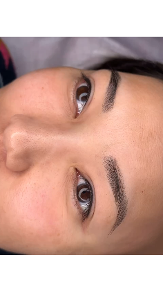 вид бровей после перманентного макияжа. татуаж плоский бантик. перманентный макияж бровей спустя год. кофе перед перманентным макияжем. кофе перед перманентным макияжем.