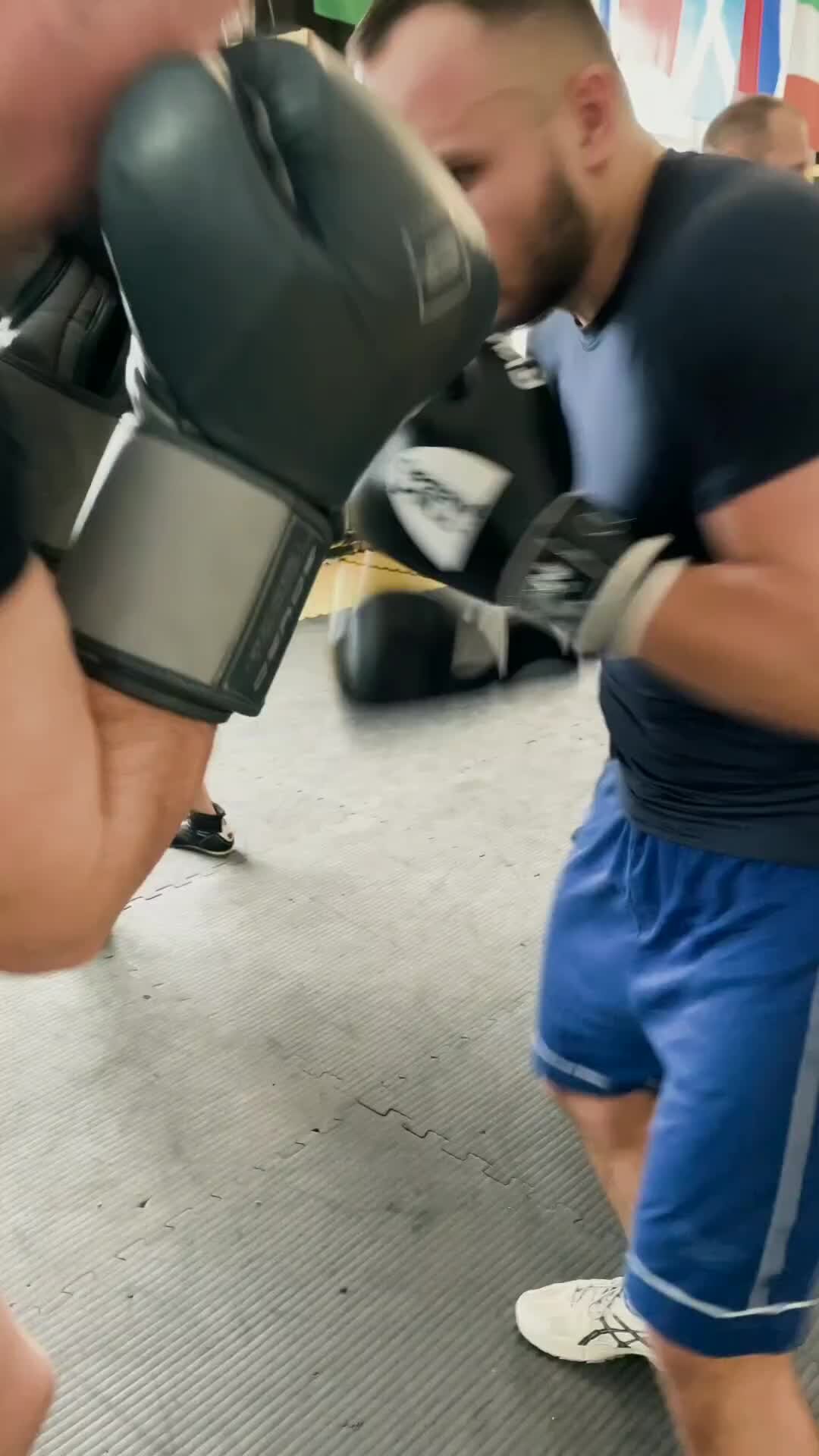 Песня займись спортом