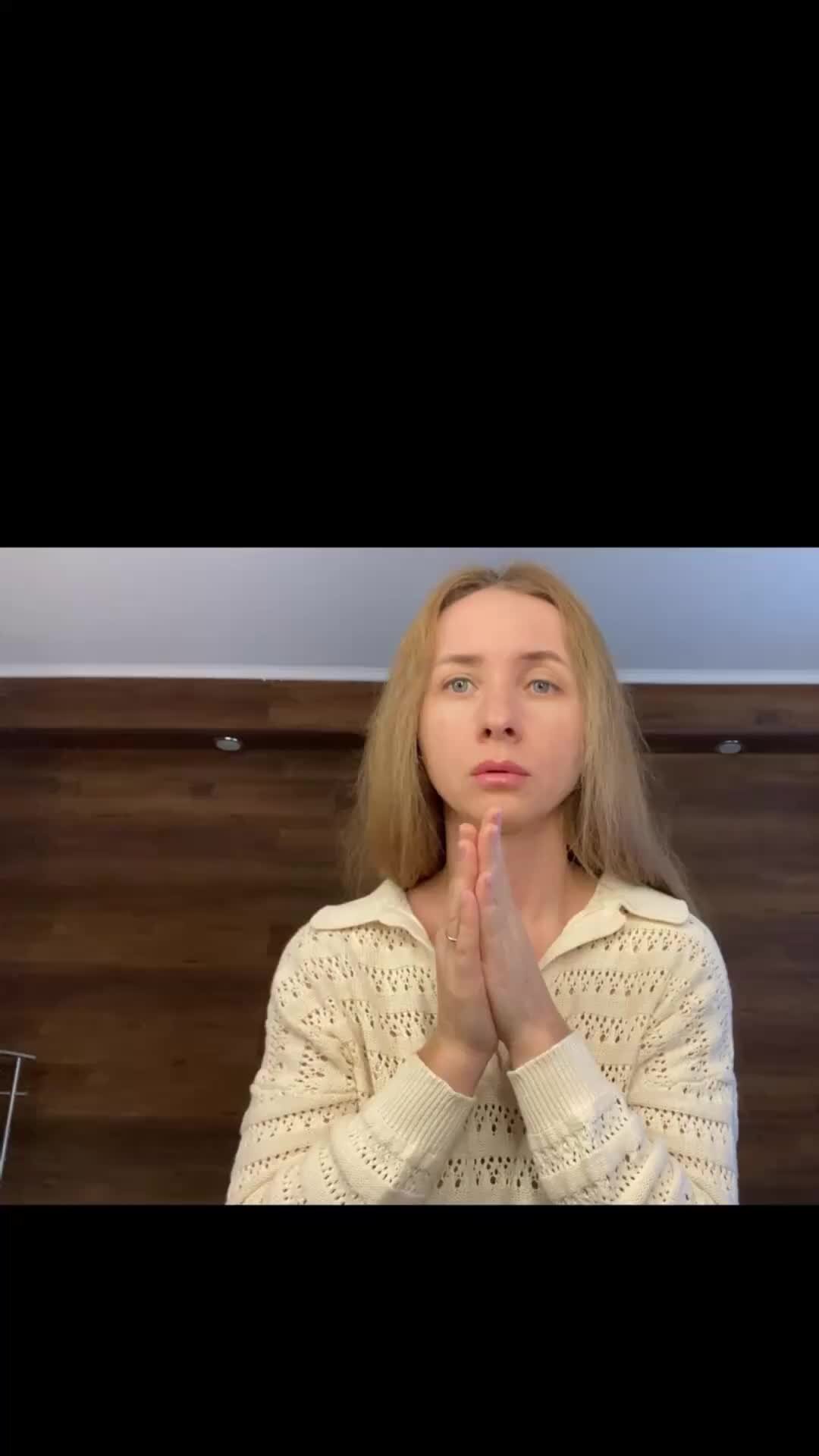 Эбби уайт 2020. Удалённые фильм. Как отключить shorts в ютубе на телефоне. Девочки из неблагополучных семей. Штука которая убирает волосы на ногах.