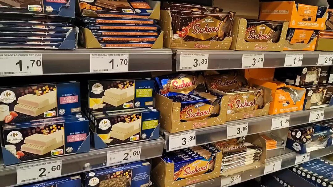 Зашли в магазин 18. Зашли в магазин 18. Преступник с оружием. Зайти в магазин. Зашли в магазин 18.