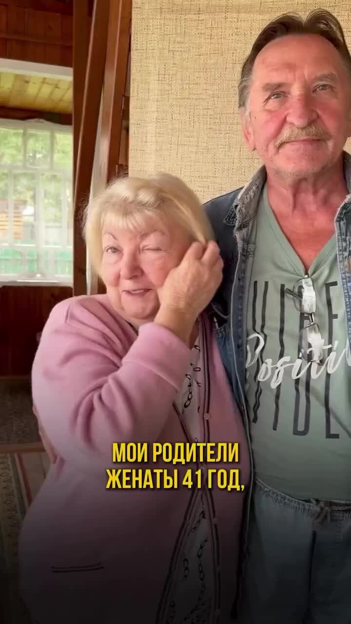 Счастливая семья. Семейные фотографии. Счастливые дети и взрослые. Фотография семьи. Просто в семью я.