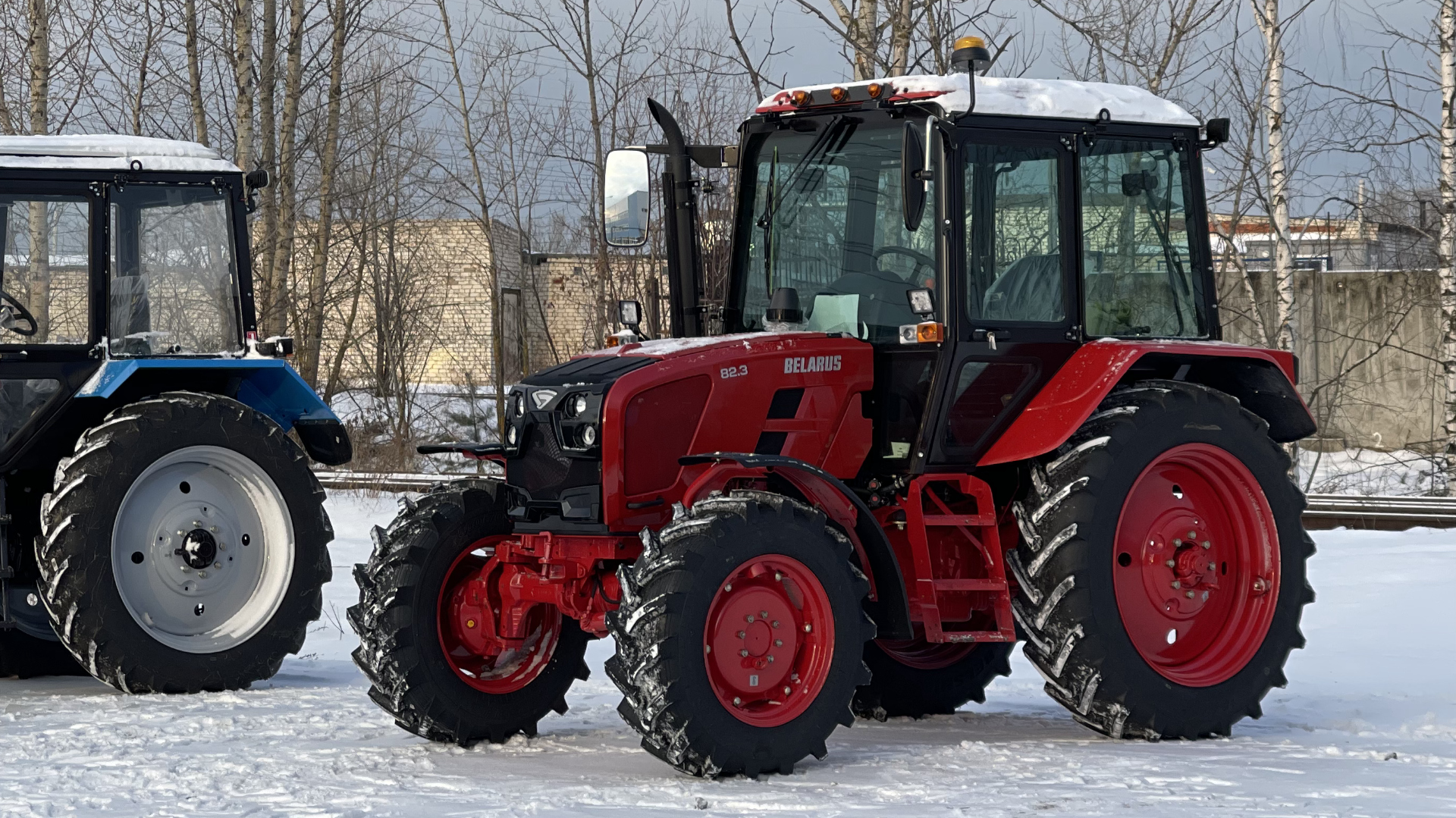 Трактор steyr 6240 absolut cvt. Гусеничный трактор агромаш-руслан. Новые тракторы кировец к-7 м. Трактор кировец к-525. Поставь новый трактор.