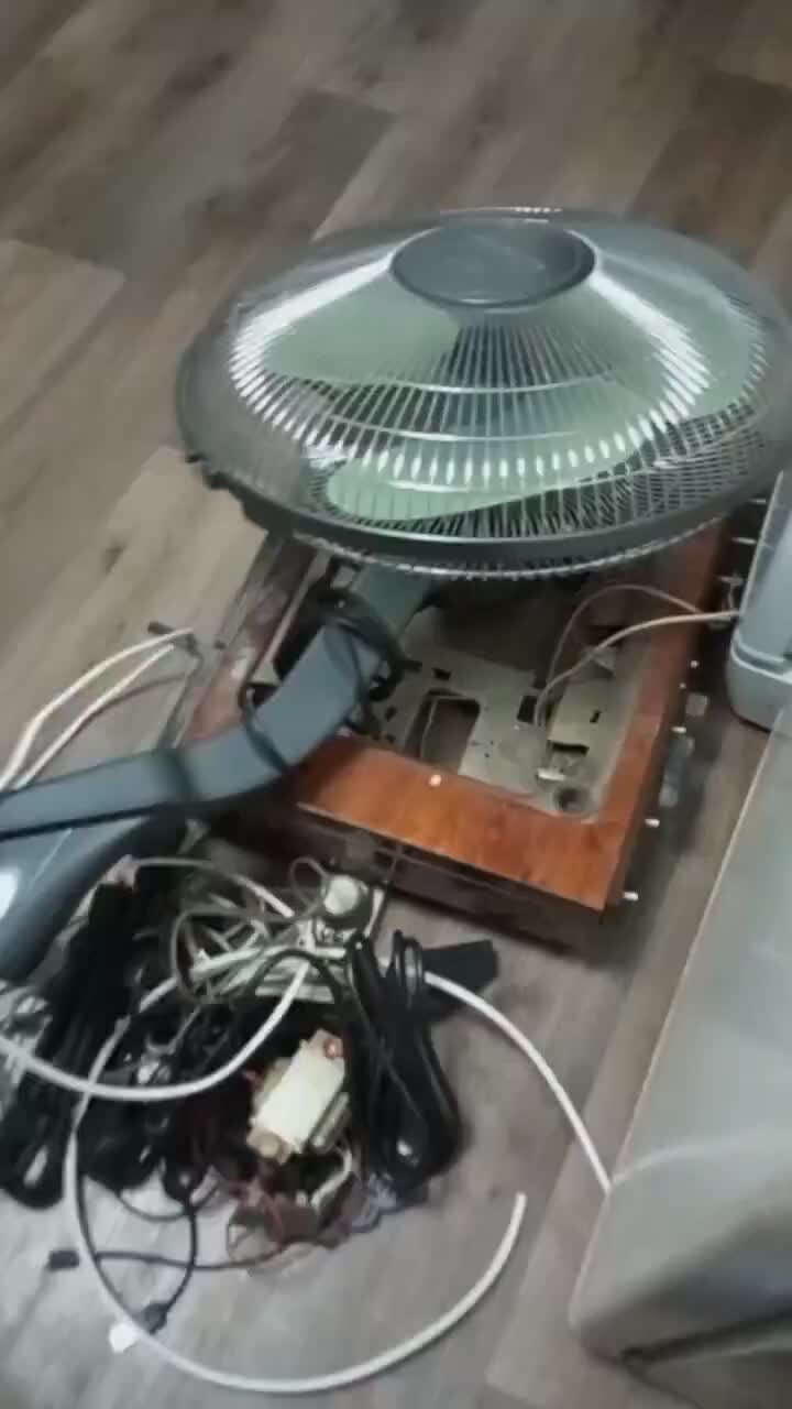 Немного разобрать. Немного разобрать. Внутренности концевика. Немного разобрать. Немного разобрать.