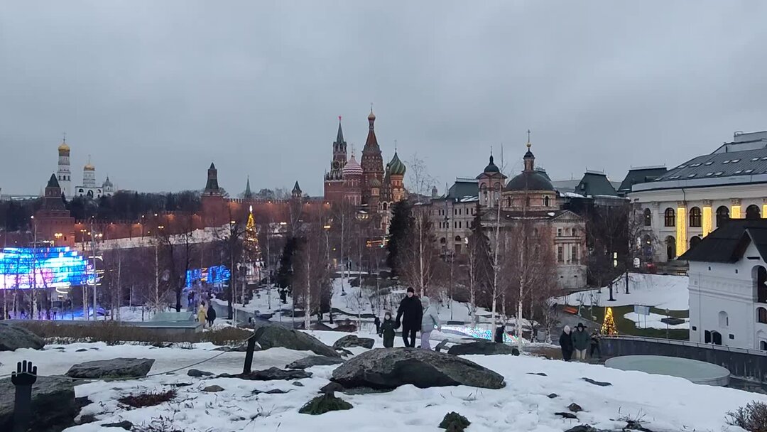 Парк зарядье в москве зимой