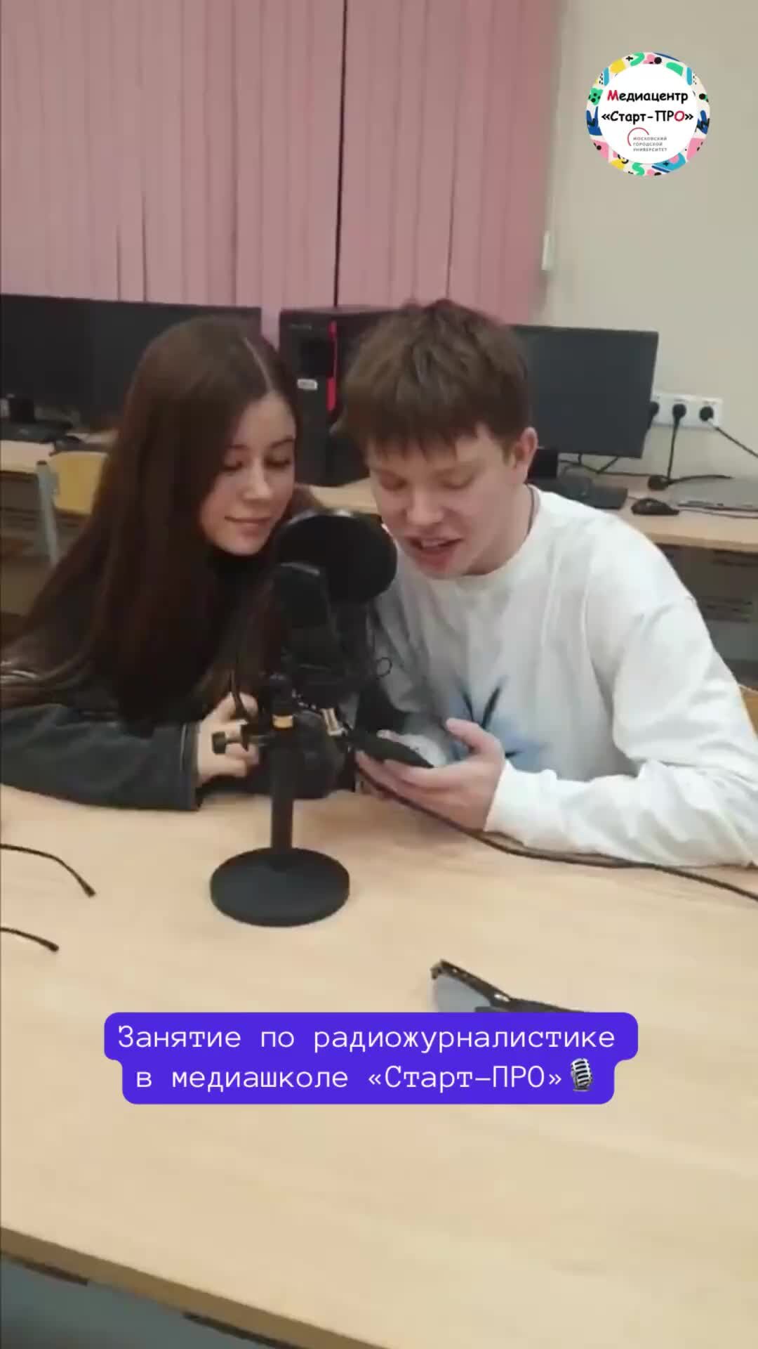 учащийся не понимает материал. произвольное внимание у дошкольников. "дети и стресс". отвлекаемость детей. дети за партой.