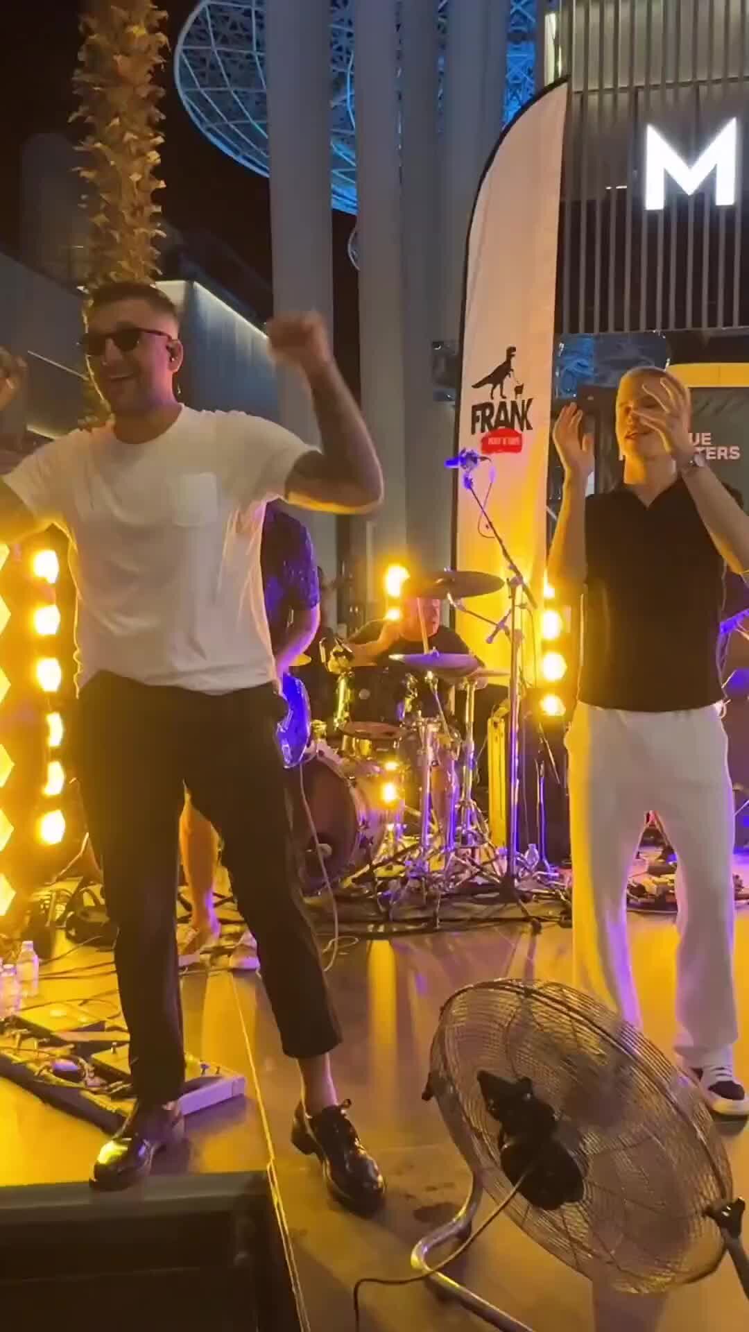 Баста новый клип заря. Дата выхода песни на заре баста. Баста на заре альянс cover. Баста-на заре баста - на заре. Дата выхода песни на заре баста.