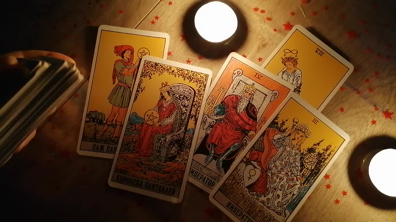 Руны для наказания врага. Рунный став наказать врага. Наказание врага. Наказать обидчика заговор молитва. Руны на врагов.