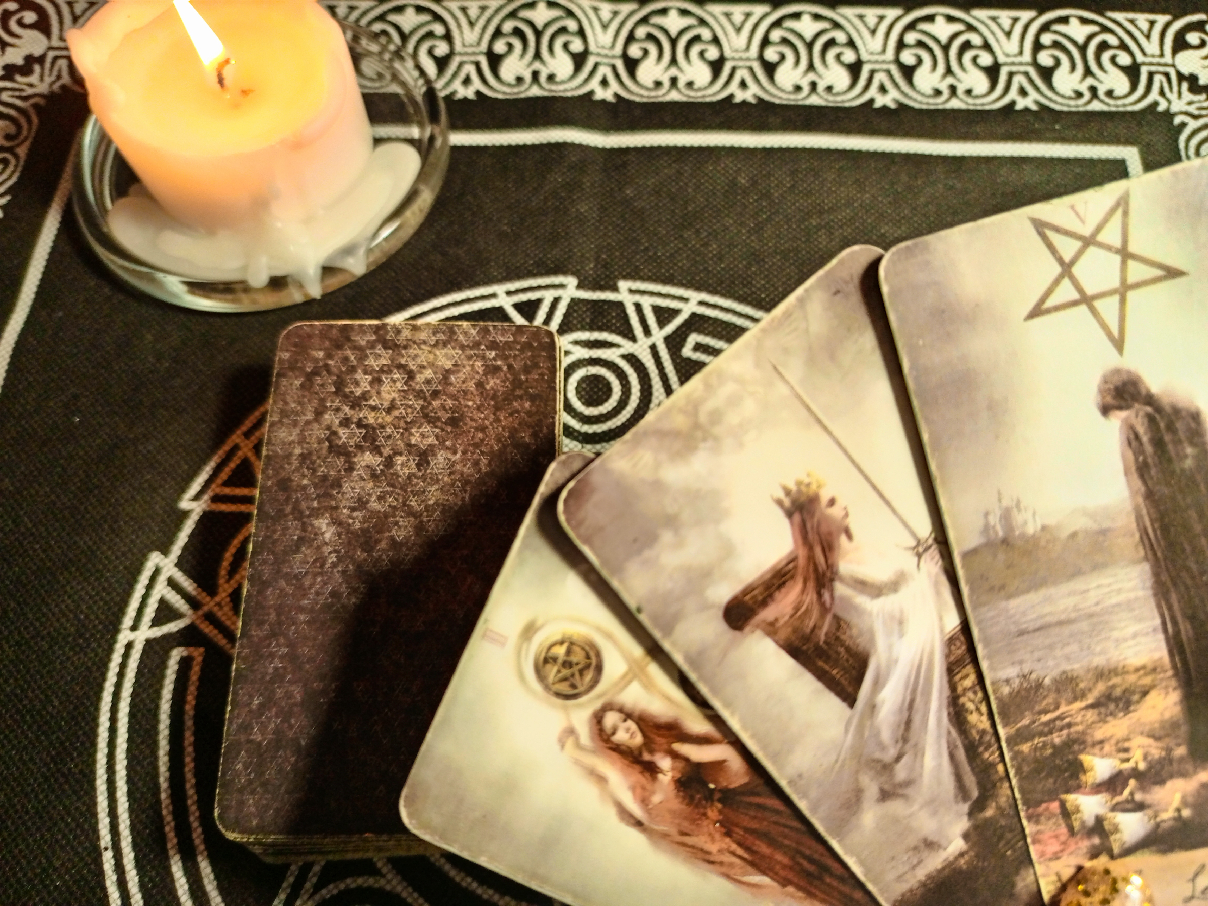 расклады таро уэйта. расклад таро уэйта на ближайшее будущее. обучающие расклады таро уэйта. таро на что обратить внимание. расклад таро дерево.