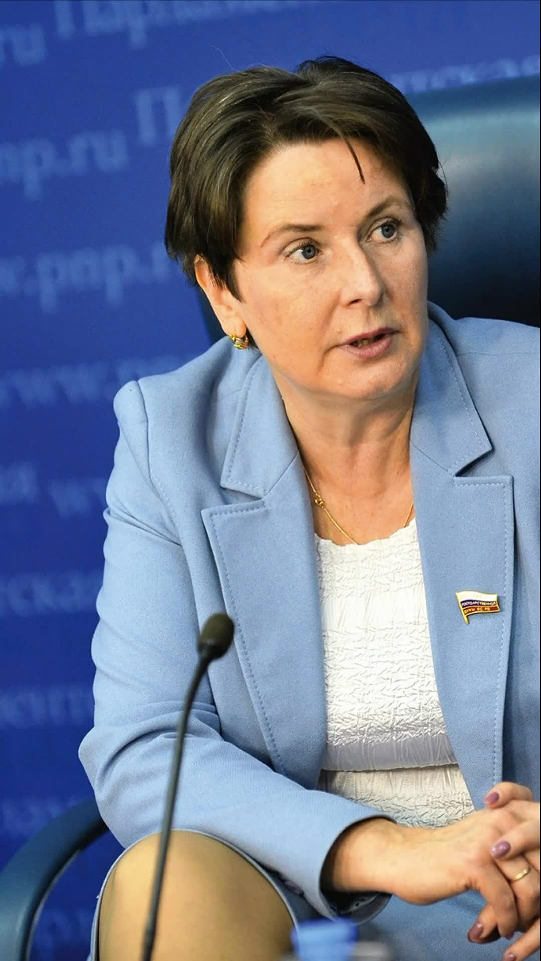 Разворотнева госдума. Разворотнева депутат госдумы. Разворотнева госдума. Разворотнева госдума. Депутат разворотнева.