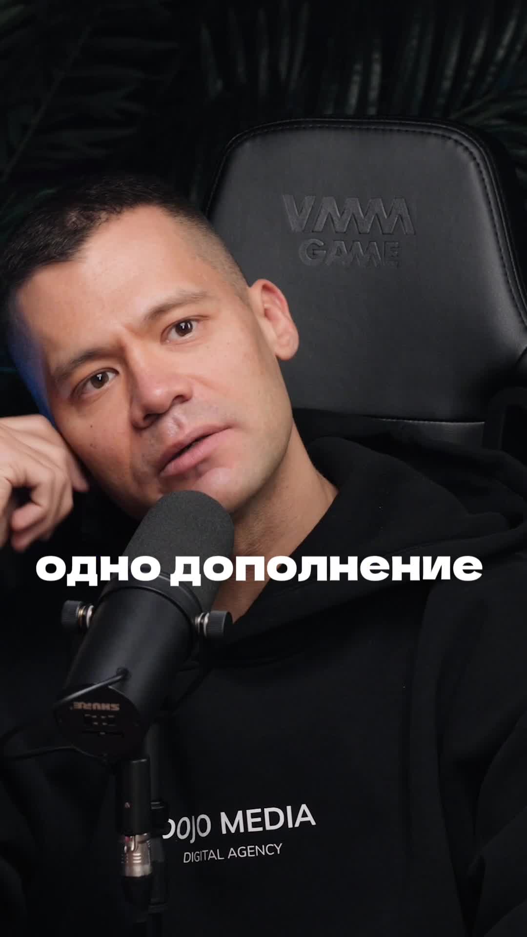 Нейронная сеть схема строения. Нейросеть основная мысль. Шедевры нейросети. Система зеркальных нейронов. Нейросеть основная мысль.