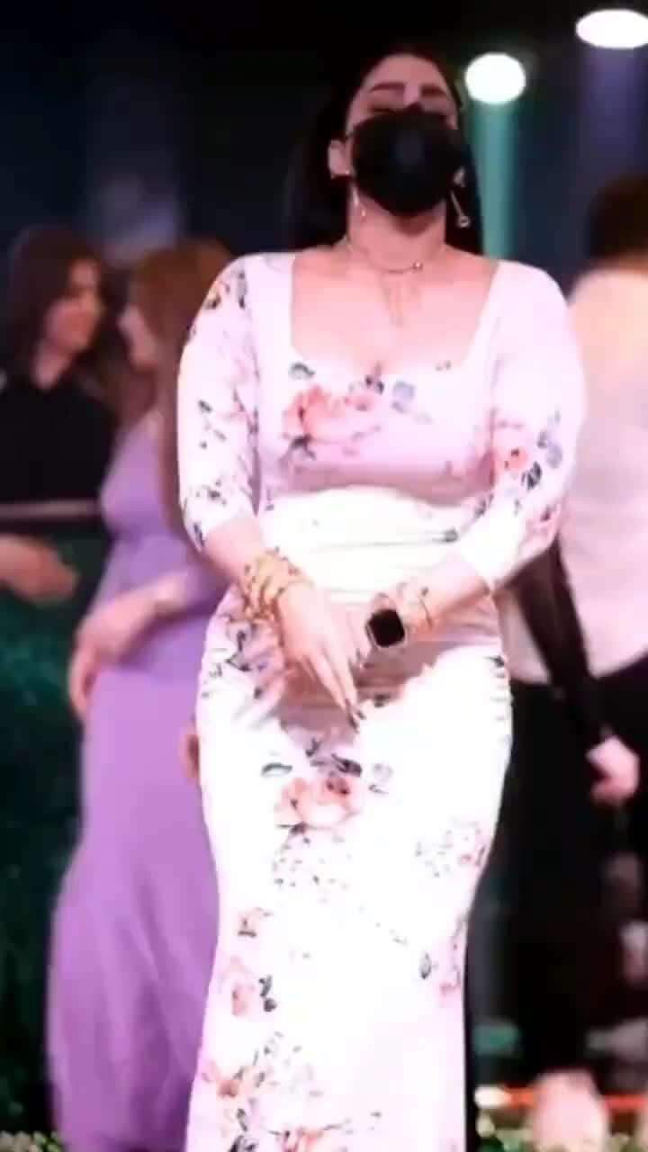 Свадьбы народов | Больная девушка все же пришла и зажгла на танцполе | Дзен