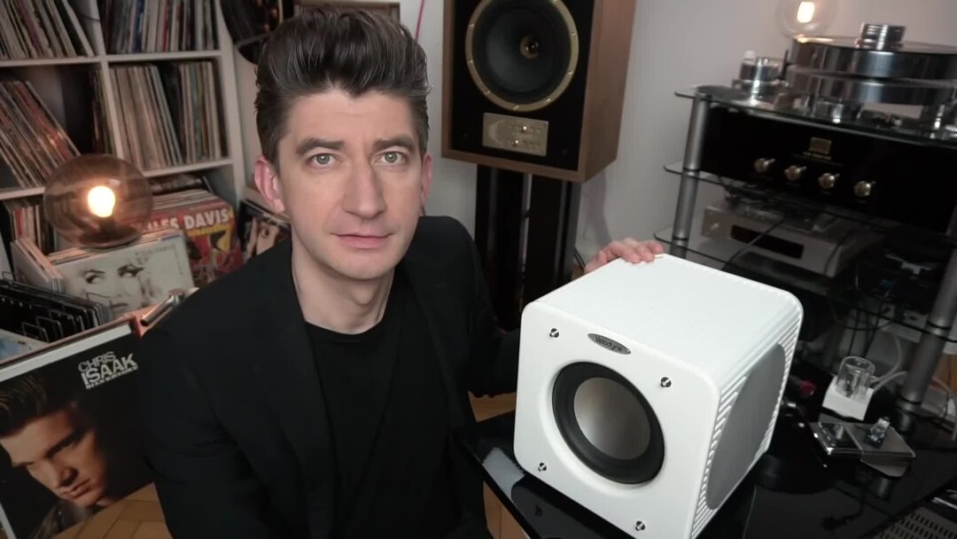 Velodyne MicroVee: зачем нужен микро-сабвуфер? | Михаил Борзенков | Дзен