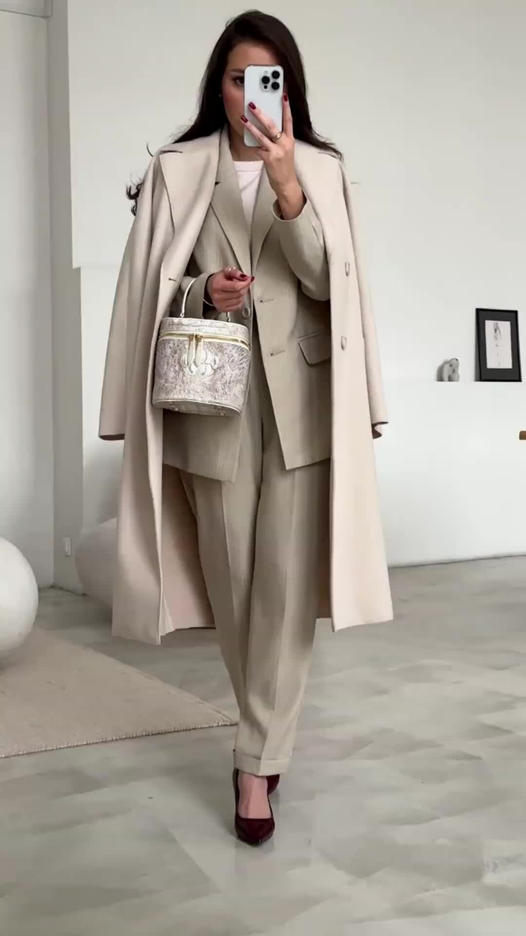 необходимо 2 экземпляра. настоящим направляем документы. необходимо 2 экземпляра. документ составлен в двух экземплярах. договор составлен в двух экземплярах.