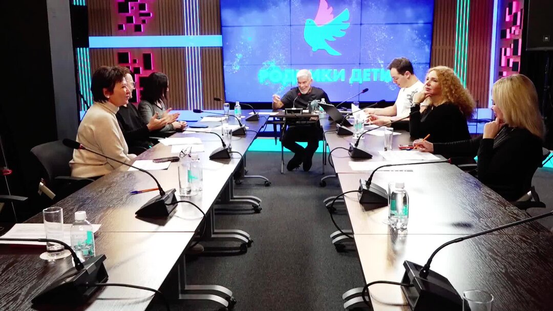 Тексты песен для детей. Сочинить детскую песенку. Придумать своё стихотворение. Сочинить песню. Сочинить колыбельную для 2.