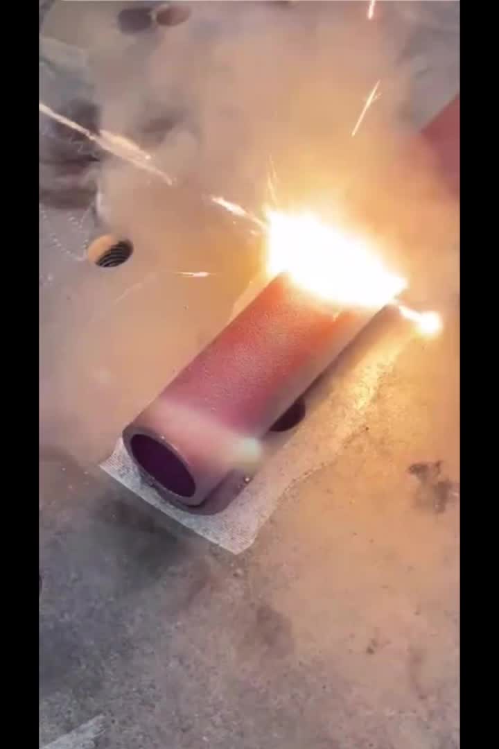 детектор проводки бош универсальный. тестер батарей ring automotive rbag700. прибор для измерения центрировки оптических деталей. прибор для определения труб. детектор поиска скрытой проводки.