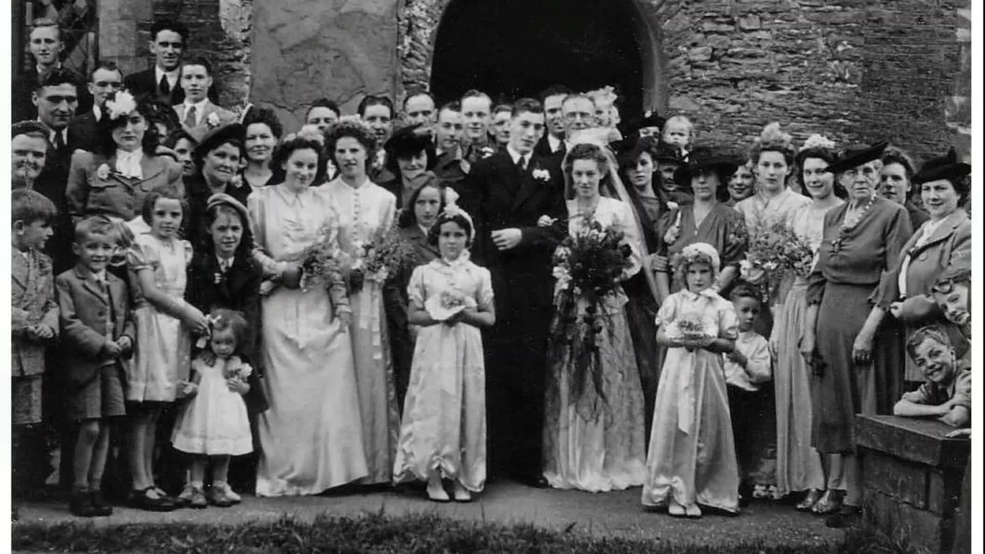 пол человека клип. не идеальный мир сергей лазарев. красивое занятие любовью. пол человека клип. химера фильм 2009.