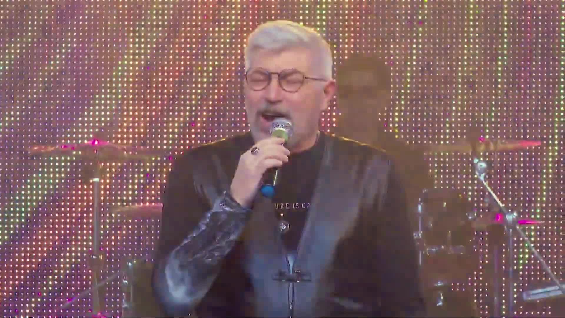 Я хочу в школу. Соскучились по школе. Скучаю по школе конкурс рисунков. Школа школа я скучаю. Школа школа я скучаю.