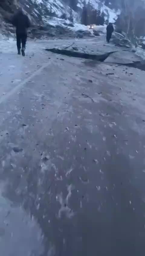 Погода в горно-алтайске сегодня. Горно алтайск. Горно алтайск 2000 год. Город горно-алтайск. Современный горно алтайск.