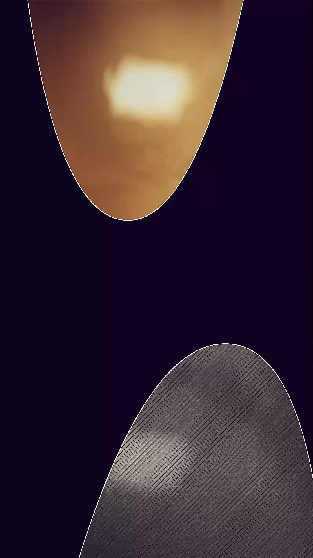 Подростки после школы. Маленькие дети на улице. Ребенок убегает от мамы. Дети гуляют на улице. Встретил маму на улице.