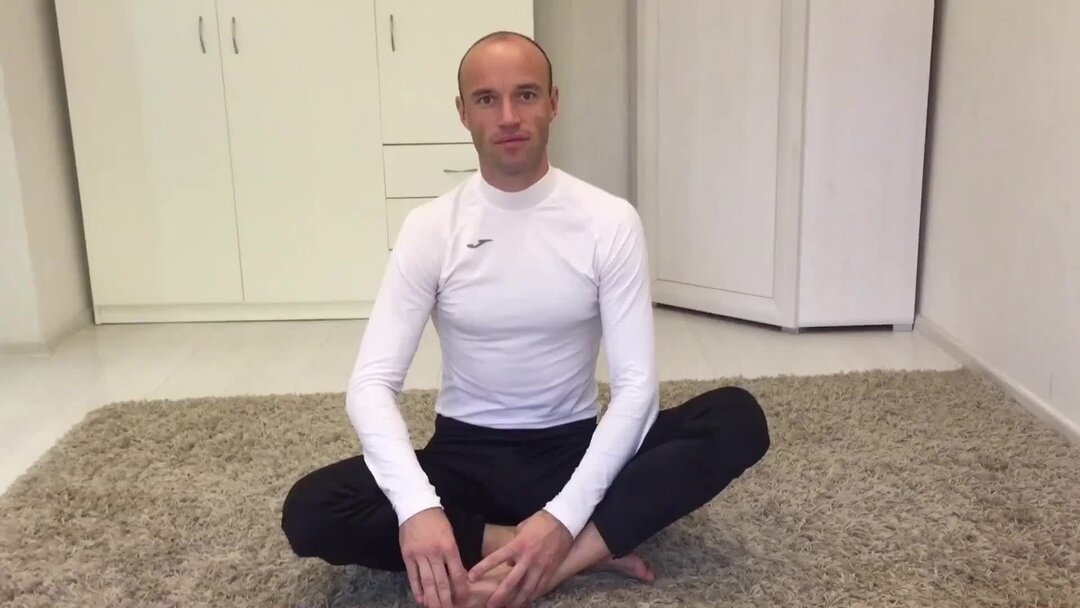 Дышит в спину. Дышит в спину. Дышит в спину. Дышит в спину. Гордон томпсон пилатес.