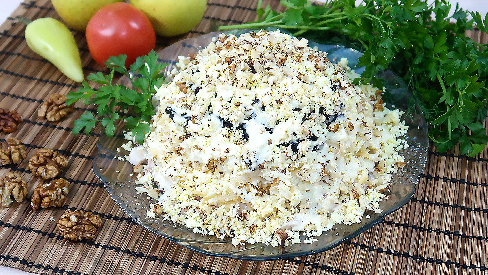 Рецепт салата курица чернослив грецкий орех