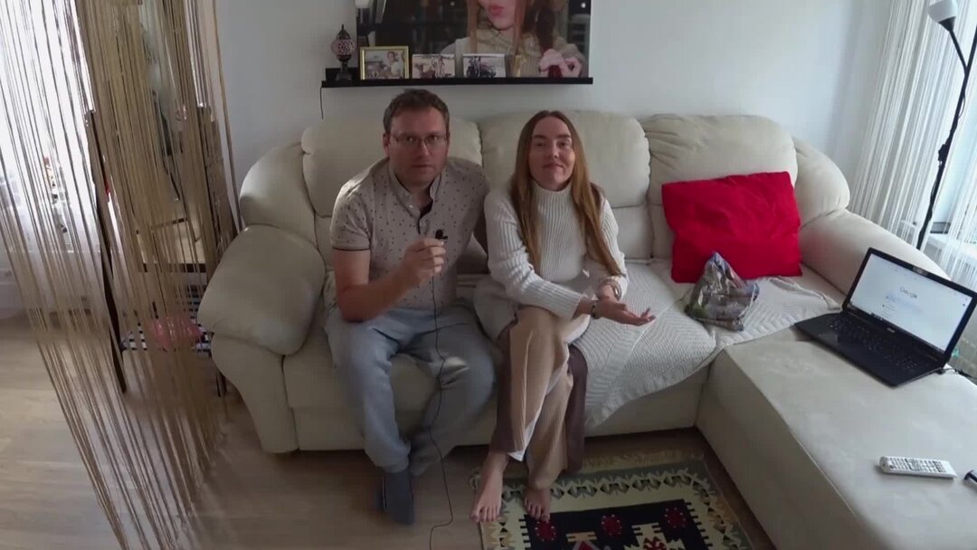 Any questions funny. Надпись true false. Игра try again. У бога есть план для меня. У бога есть три ответа для тебя.