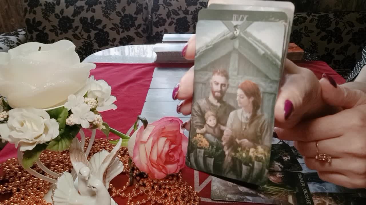 экипировка на отшельника шадоу. картинки бой с тенью 2 отшельник. Spotlight room escape прозрение. отшельник прохождение. побег из комнаты отшельник.