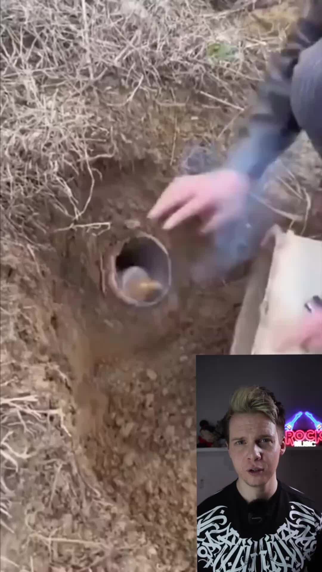 Угарный смех малыша. Видео смех. Видео смех. Видео смех. Что смеешься включи видео.