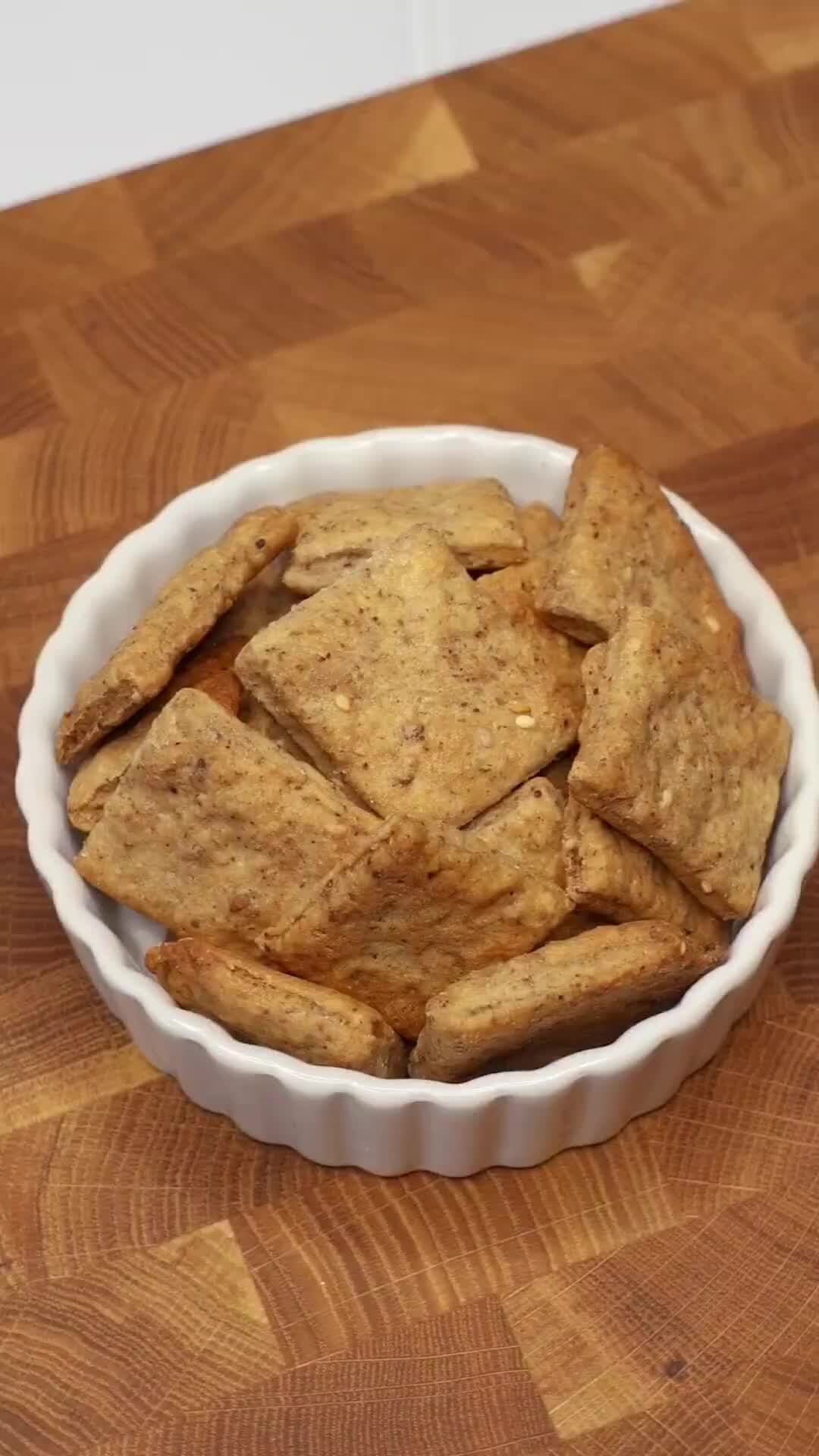 Крекеры кунжутный