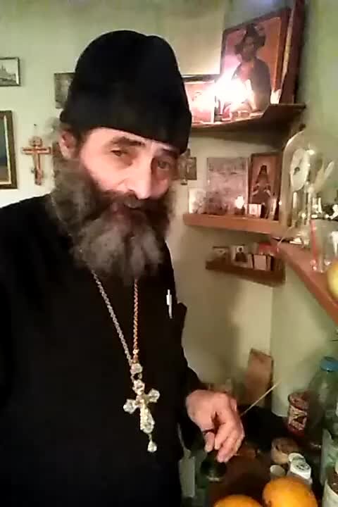 цитаты про одиночество. хотела быть необходимой. хочу могу надо есть. хочешь не хочешь а надо. хотела быть необходимой.