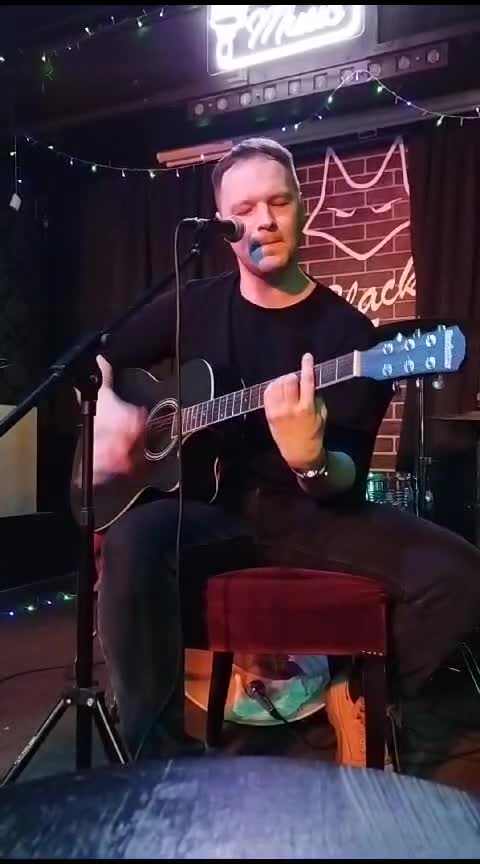 Гитара с нуля дайте мне белые крылья. Дайте мне белые крылья я утопаю. Гитара с нуля дайте мне белые крылья. Дайте мне белые крылья на гитаре. Гитара с нуля дайте мне белые крылья.