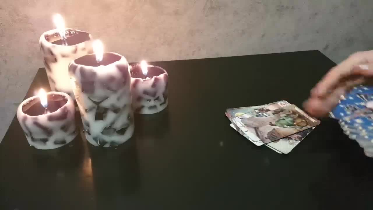 Хотел сделать приятное мужчине