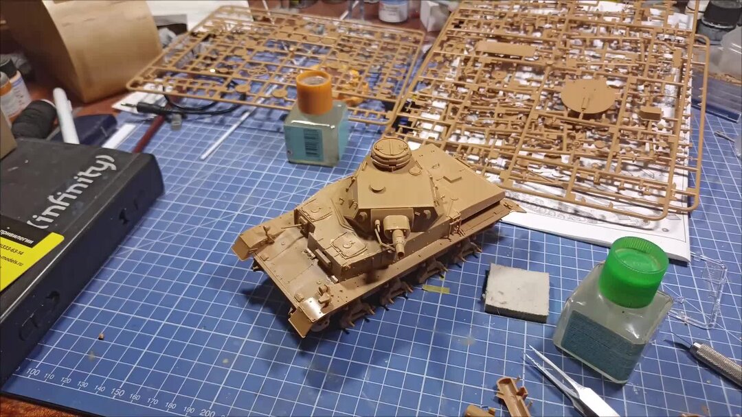 танк пантера из т-34. модели танков 1 35. модели танков 1 35. сборная модель т 34 76 звезда. т 34 85 микродизайн.