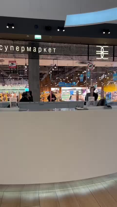 Выставка в торговом центре. Выставка в торговом центре. Торговая выставка. Выставки в тц. Выставки в тц.