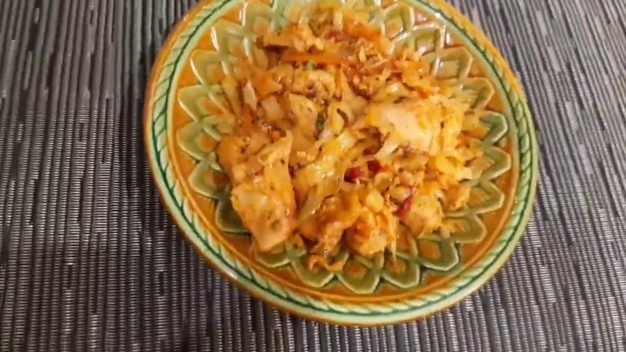 куриные голени фаршированные грибами. вкусная курица. куриное филе под сыром гауда. блюда из курицы. цезарь классический цезарь классический.