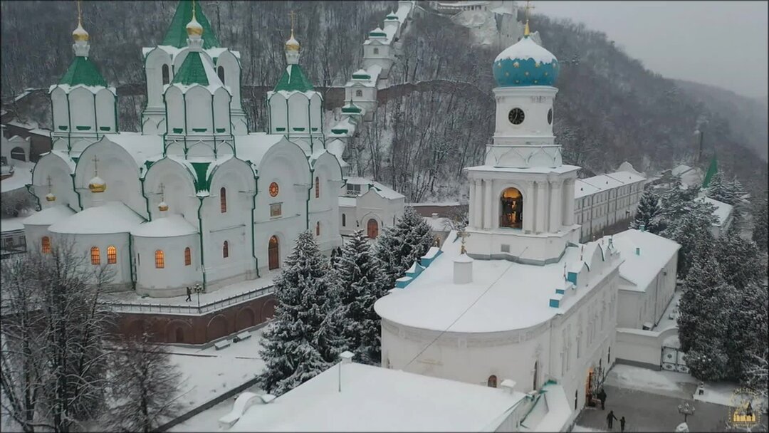 Святогорская Лавра зима