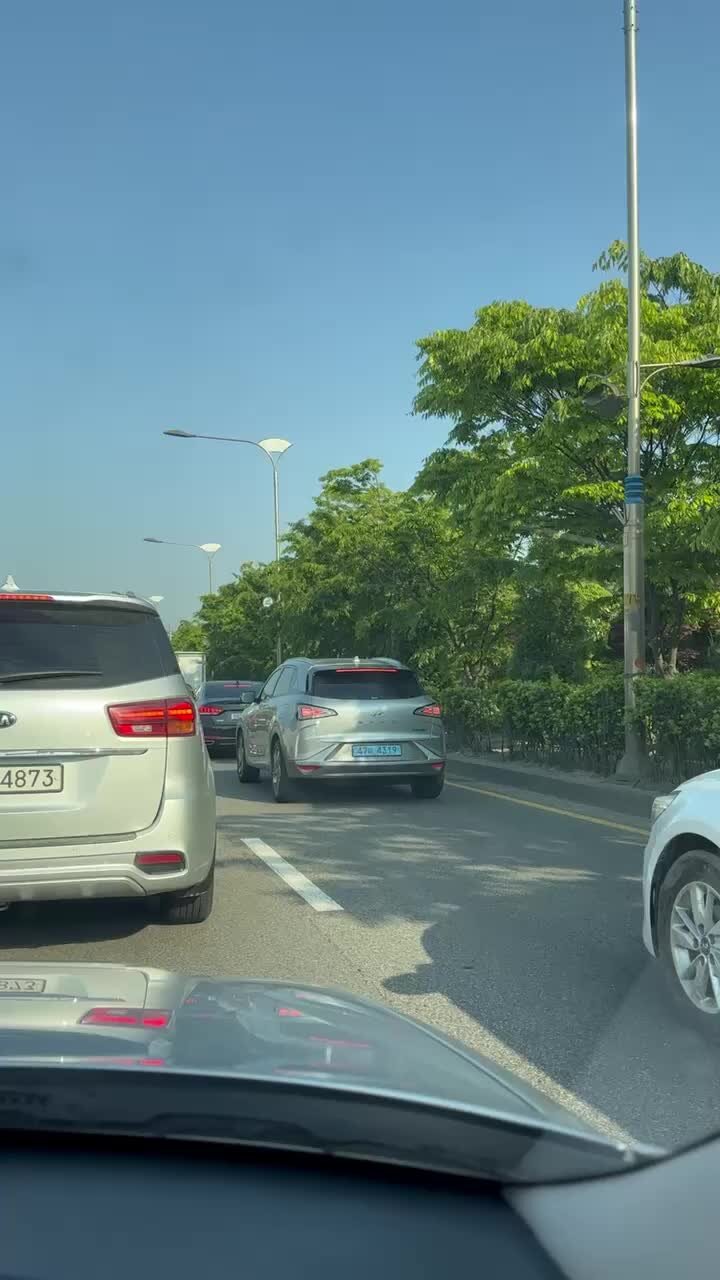 ПриветТачка | Едешь себе спокойно по дороге, а рядом машина на водороде -  Hyundai Nexo. Экологично, но страшновато | Дзен