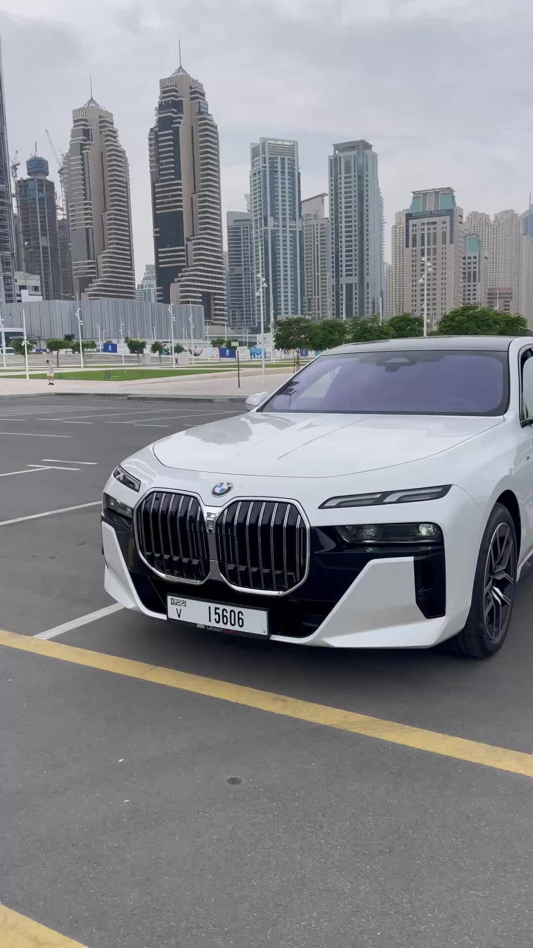 Привоз авто ОАЭ Китай https://armada-uae.com/ | BMW 7 2023 | Дзен