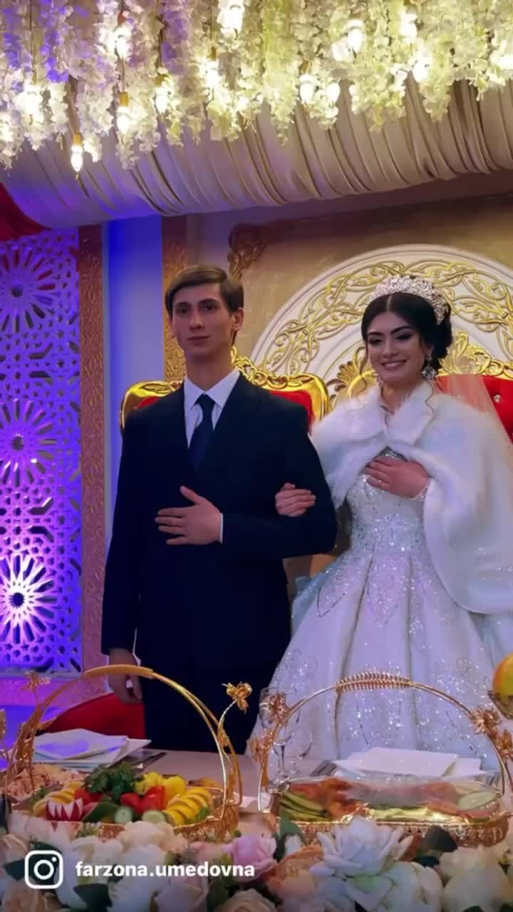Таджикская свадьба и афганский боевой танец – в ПсковГУ отметили Навруз