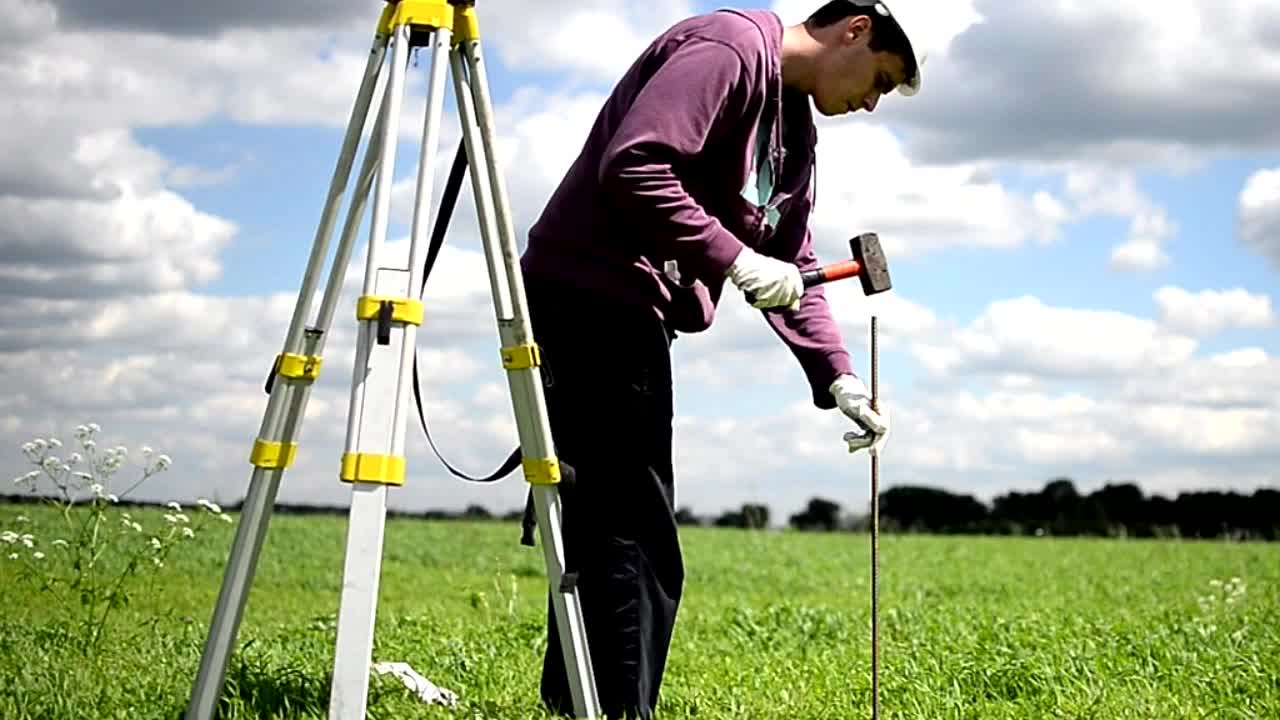 Земельные споры. Земельные споры межеванию. Геодезия земельного участка. Споры о границах земельного участка. Межевание земельного участка.