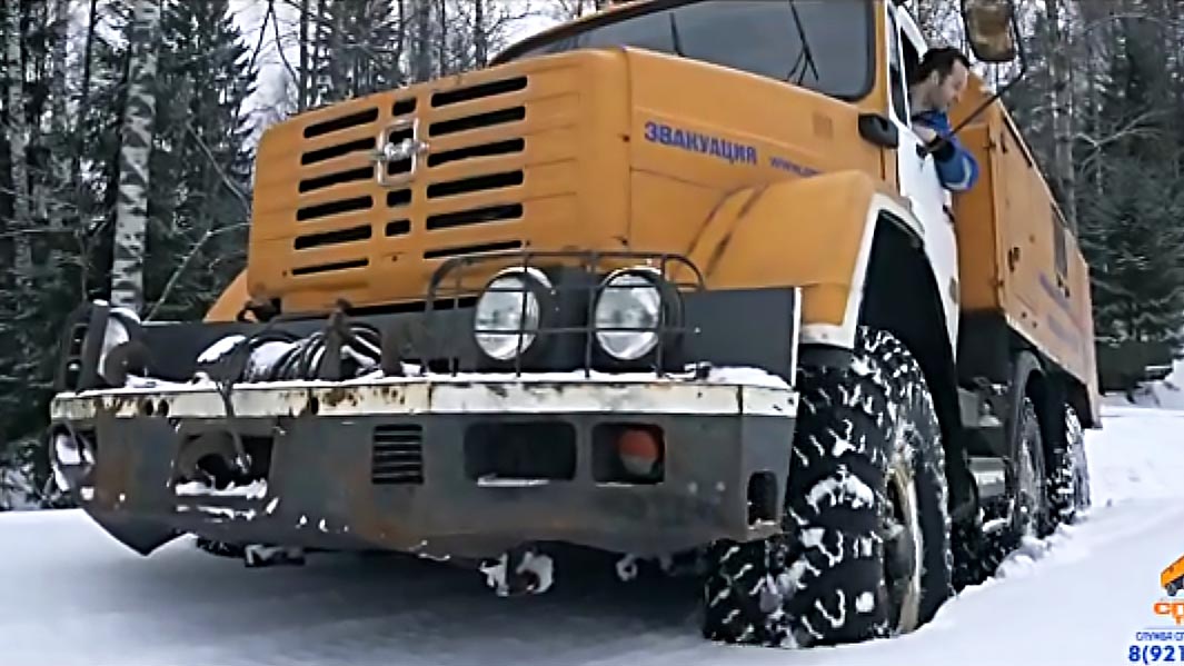 Зил спас трак. Зил 497200. Зил 497200. Трёхосный зил 4972. Зил спас трак.